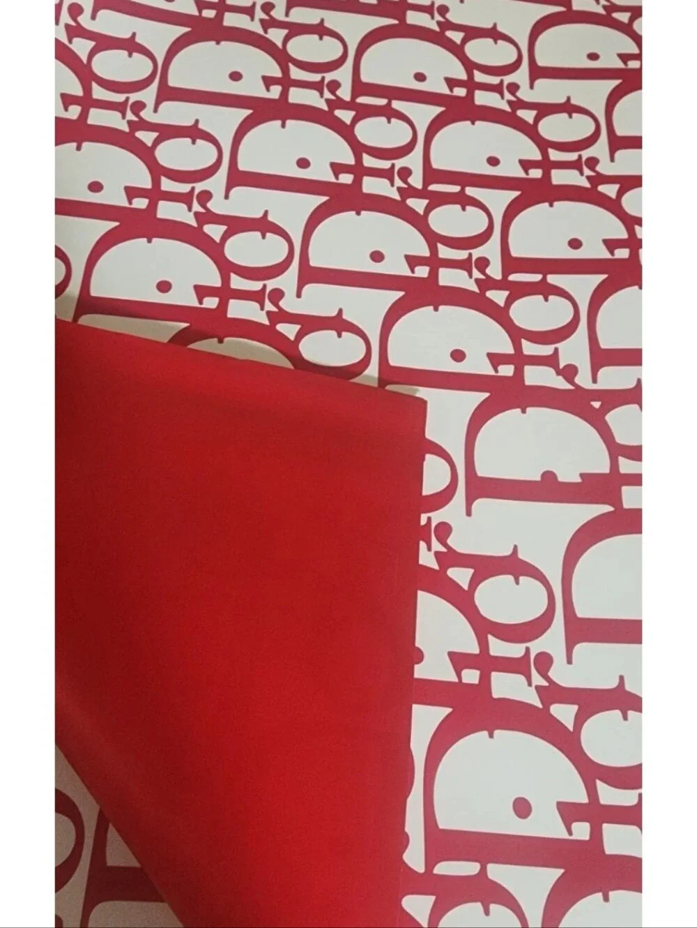 Red And Beige  Floral Wrapping Paper 5 Sheets